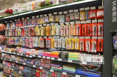 独家探班！海宁人民广场永辉超市开业在即，文具用品实探 卖点啥？价格怎么样？